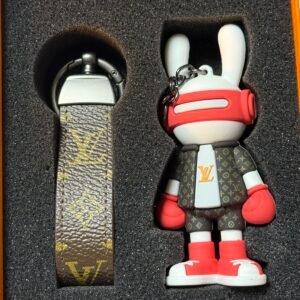 Lulu keychain bagcharm(with original box)