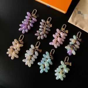 Lulu graps bag charms