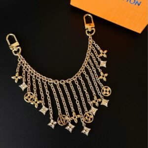 Lulu chain charms