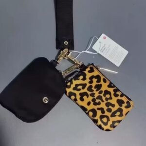 Lulu Lem key pouch