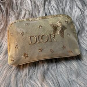 D makeup bag