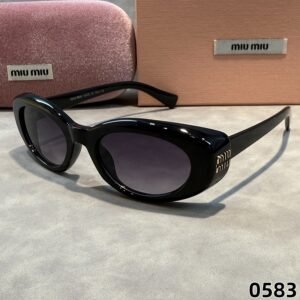 sunglasses  0583