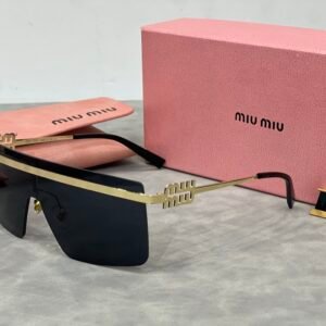 sunglasses  8024