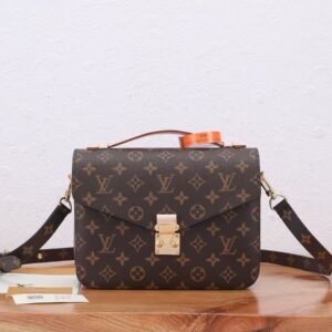 LULU Vintage Classic Messenger Crossbody Bag with Top Handle & Removable Strap