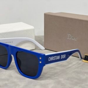 sunglasses  7805