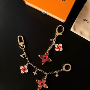 lulu bag charm keychain
